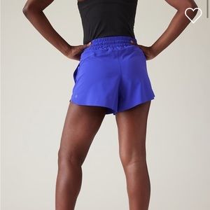 Athleta Crossroads Short